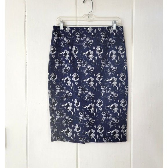 Carolina Bell Montreal Navy Blue Floral Pencil Skirt - Picture 5 of 5